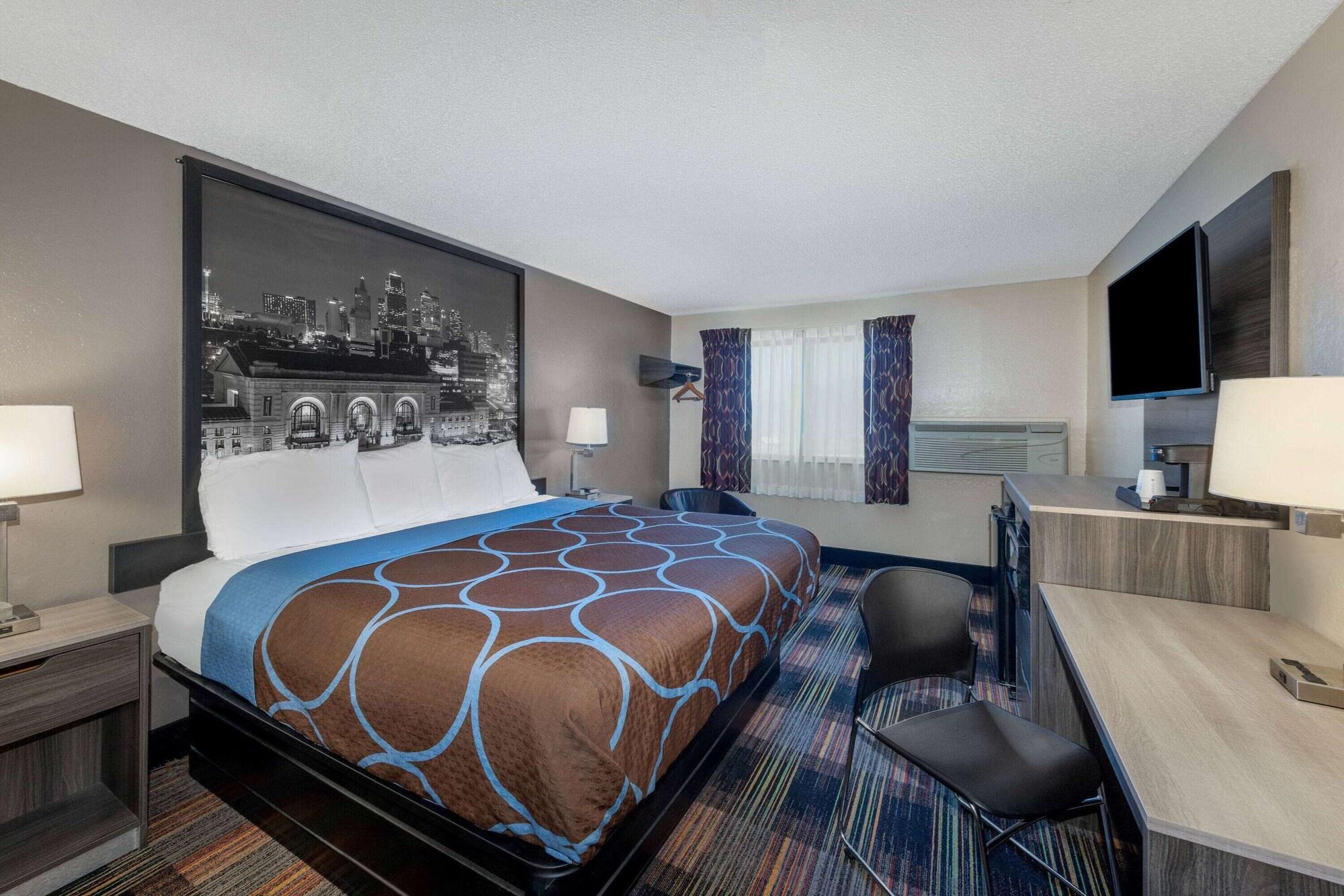 Super 8 By Wyndham Kansas City At Barry Road/Airport Экстерьер фото